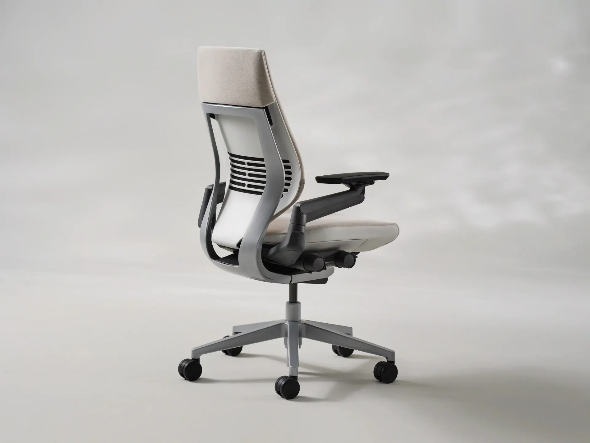 Steelcase Gesture — ergonomic chair for tall people with 360-degree adjustable armrests